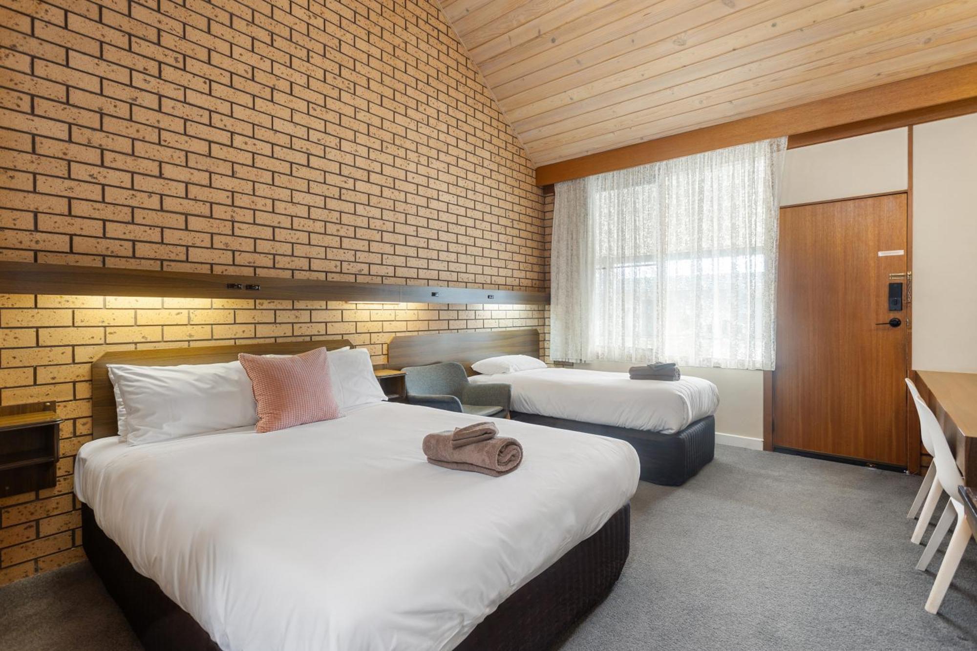Maffra Motor Inn Экстерьер фото