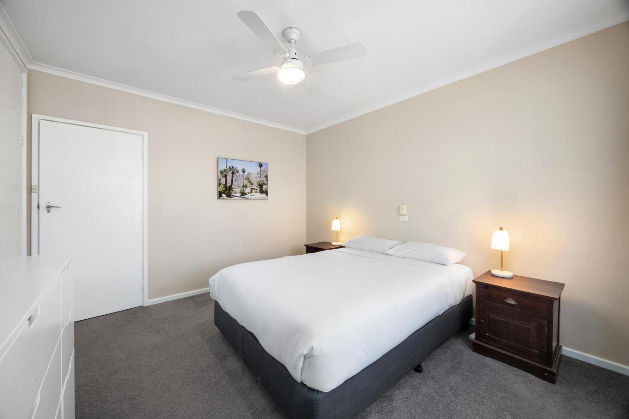Maffra Motor Inn Экстерьер фото